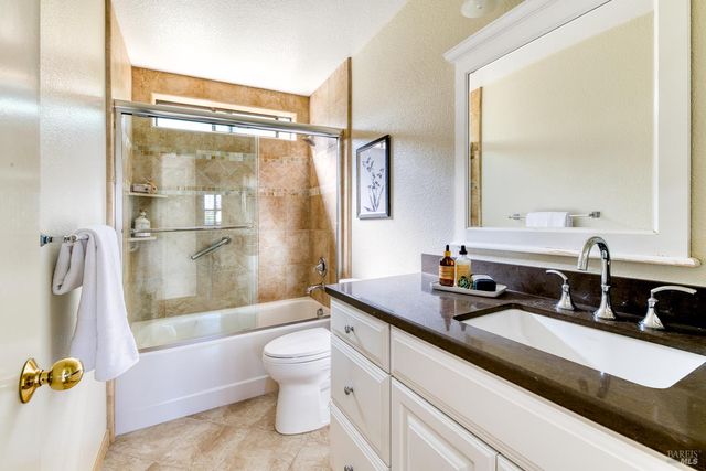 1114 Redwood Blvd, Novato, CA 94947