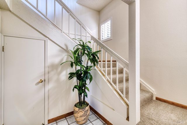 1114 Redwood Blvd, Novato, CA 94947