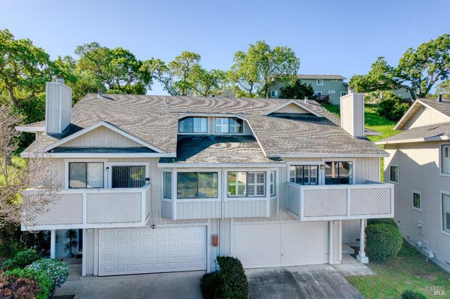 1114 Redwood Blvd, Novato, CA 94947