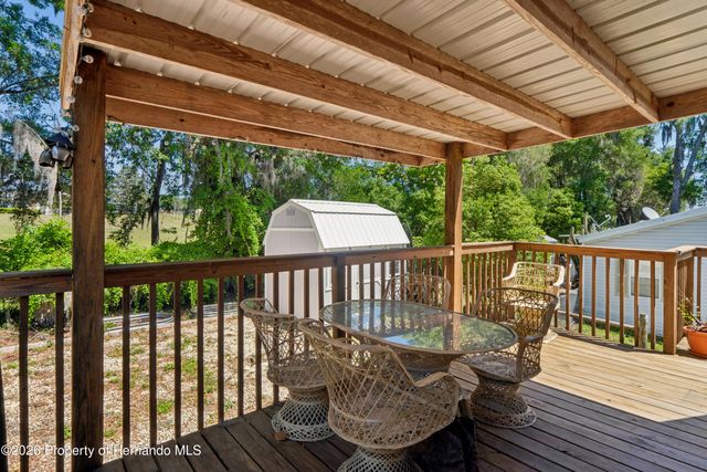 9366 County Road 649, Bushnell, FL 33513