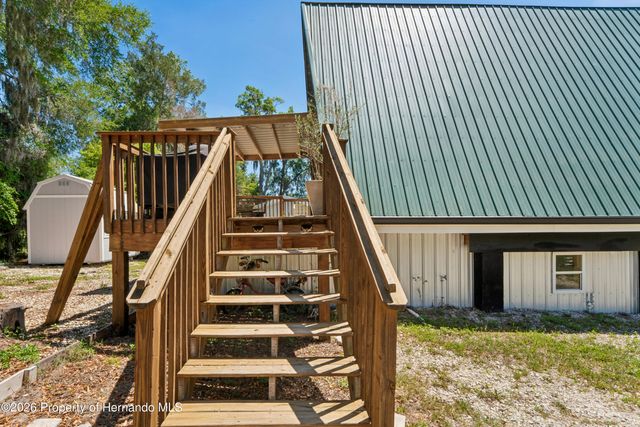 9366 County Road 649, Bushnell, FL 33513
