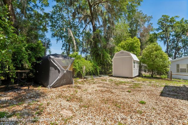9366 County Road 649, Bushnell, FL 33513