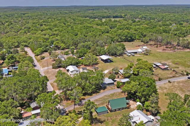 9366 County Road 649, Bushnell, FL 33513