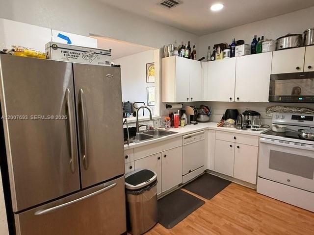 5424 NW 90th Ave, Sunrise, FL 33351