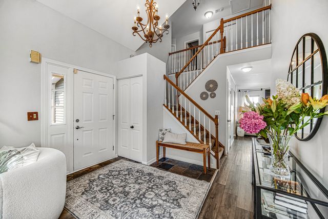 36217 N Old Creek Court, Gurnee, IL 60031