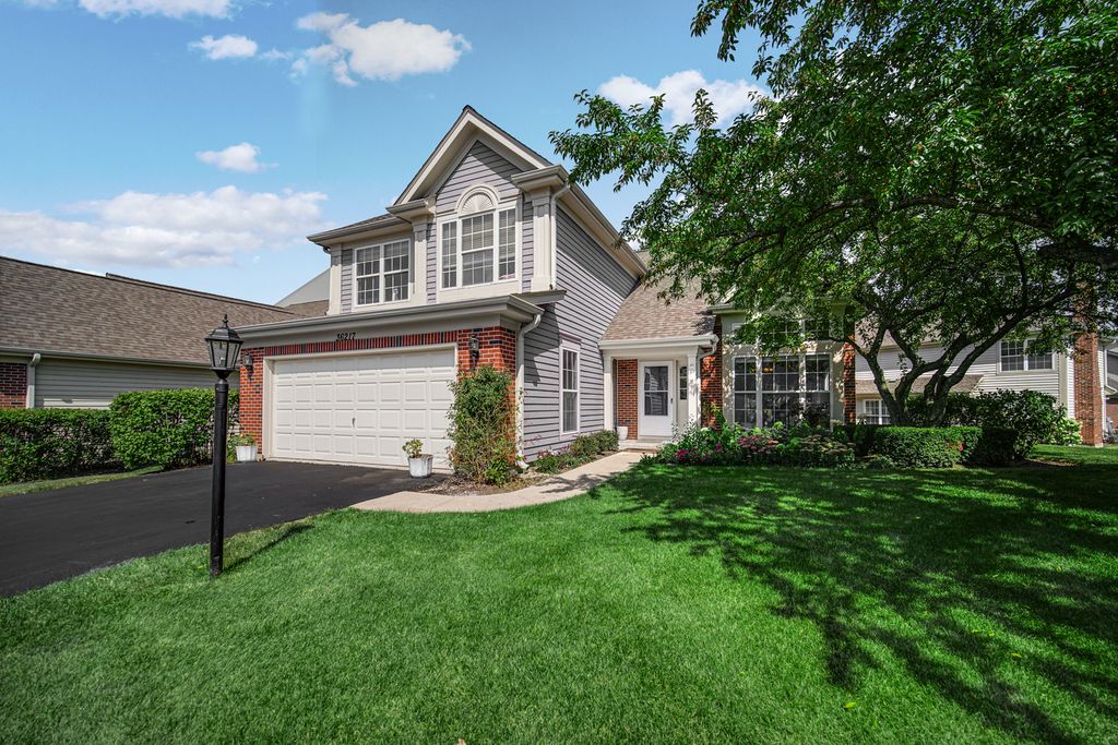 36217 N Old Creek Court, Gurnee, IL 60031
