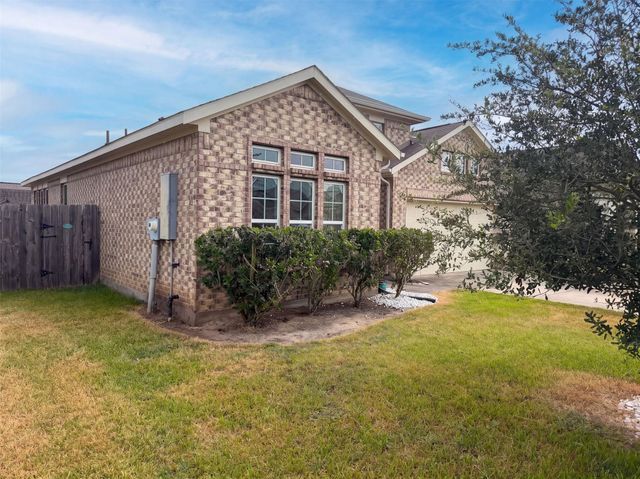 7820 Amber Court, Texas City, TX 77591
