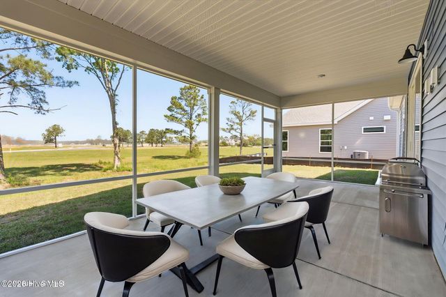 1153 Halter Place NW, Calabash, NC 28467