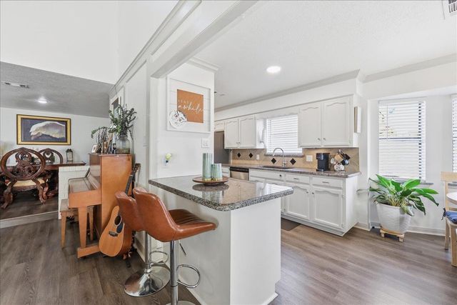 6090 W Windemere, Beaumont, TX 77713