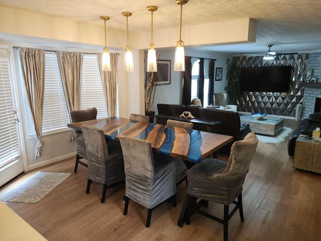 8178 Slate Ridge Boulevard, Reynoldsburg, OH 43068