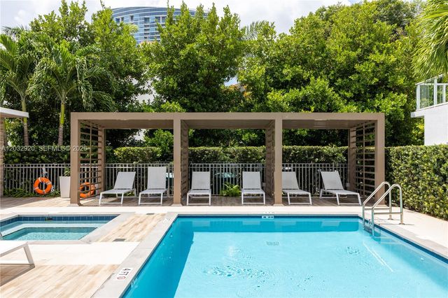 455 NE 39th St 109, Miami, FL 33137