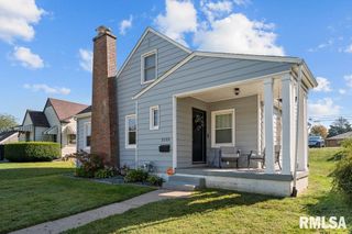 2133 WARREN Street, Davenport, IA 52804