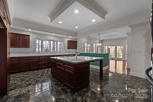 14816 Lonesome Oak Circle, Charlotte, NC 28278