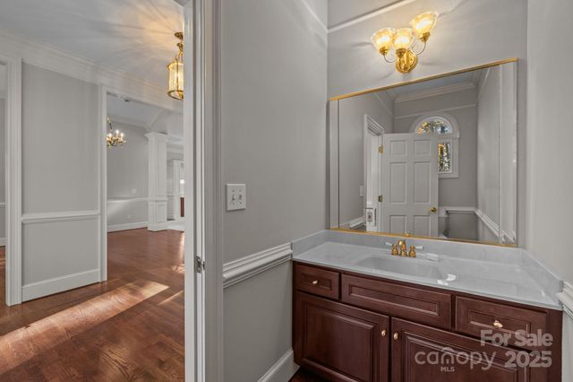 14816 Lonesome Oak Circle, Charlotte, NC 28278