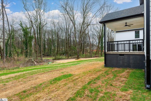 8 Mckinley Drive, Greenville, SC 29611