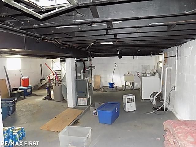 43 Northbound Gratiot Avenue, Mt Clemens, MI 48043