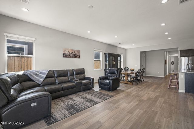 7854 Hoback Drive, Sparks, NV 89436