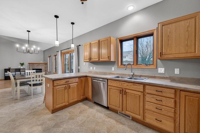2653 Mica Road, Fitchburg, WI 53711