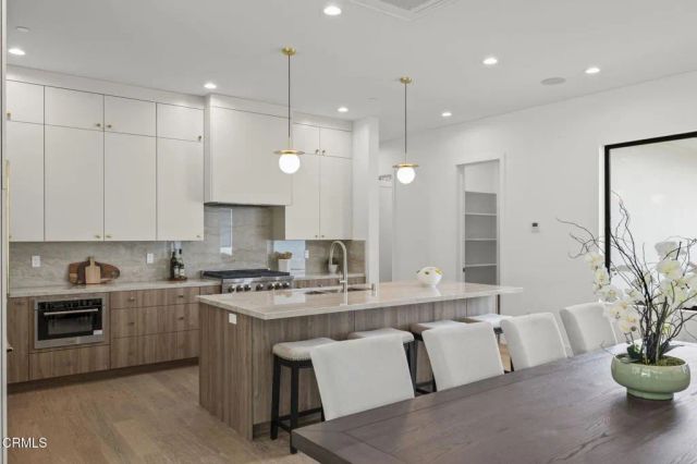 259 Via Pasito, Ventura, CA 93003