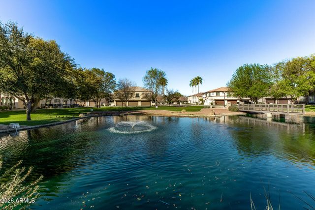 1861 E FRYE Road 101, Gilbert, AZ 85295