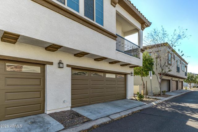 1861 E FRYE Road 101, Gilbert, AZ 85295