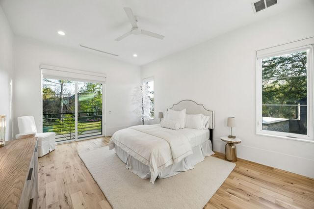 4323 Middleton Road, Dallas, TX 75229