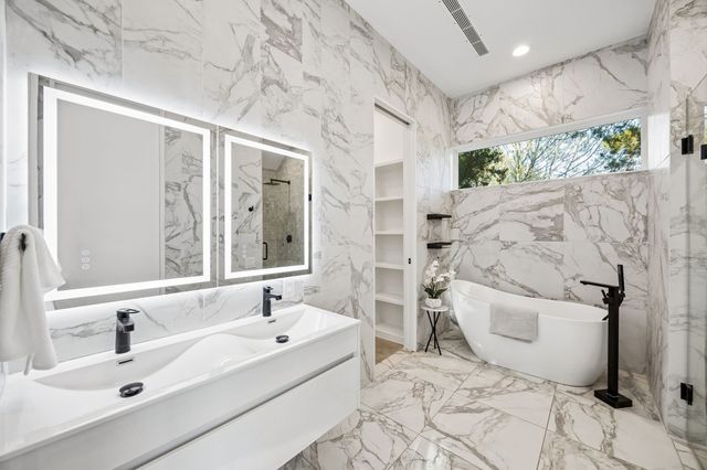 4323 Middleton Road, Dallas, TX 75229