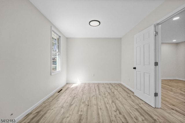 728 Glen Rd, Sparta Twp., NJ 07871