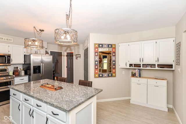 8513 Brae Court, Mooresville, IN 46158