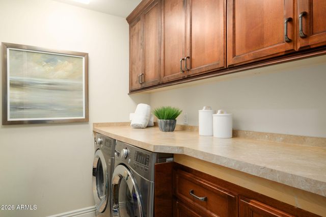 7181 E CAMELBACK Road 907, Scottsdale, AZ 85251
