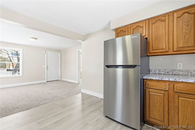 220 Mann Avenue, Austin, IN 47102