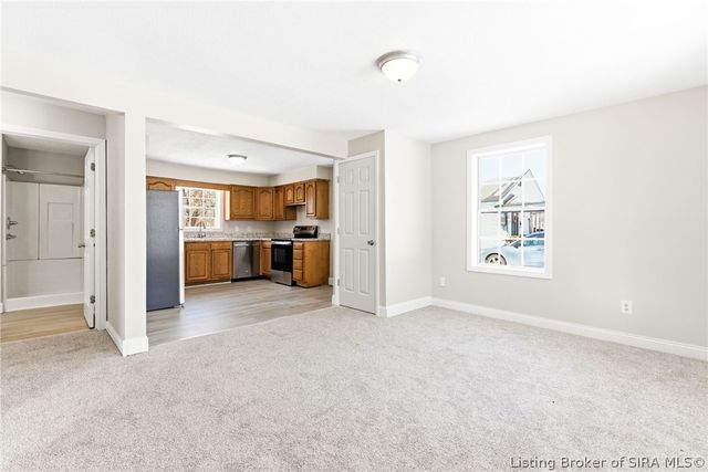 220 Mann Avenue, Austin, IN 47102