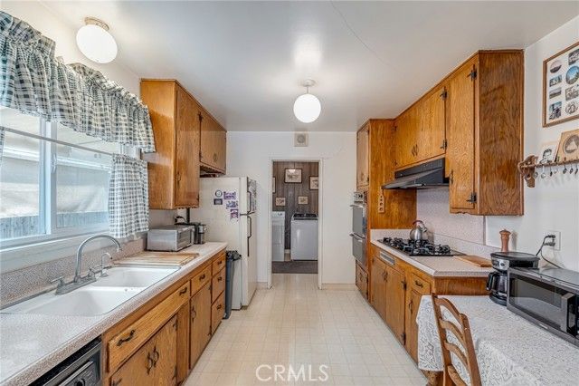 15908 Sharonhill Drive, Whittier, CA 90604