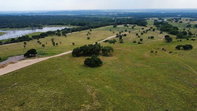 1078 Timber Hills Dr, Weatherford, TX 76087