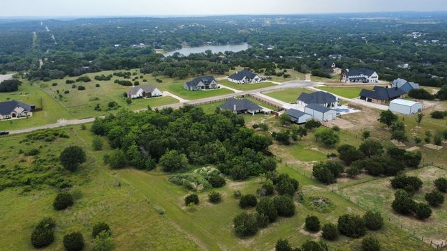 1078 Timber Hills Dr, Weatherford, TX 76087