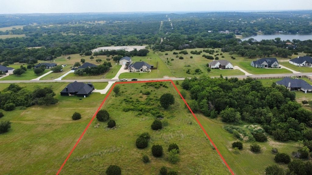 1078 Timber Hills Dr, Weatherford, TX 76087