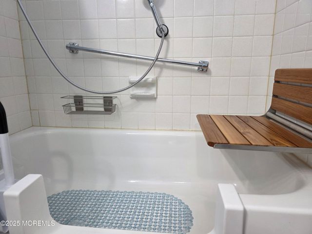 8A Alaska Avenue, Manchester, NJ 08759