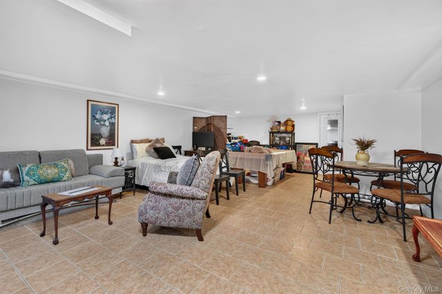2462 Bragg Street, Brooklyn, NY 11235