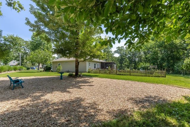 50 Saint Andrews Drive, Bella Vista, AR 72715