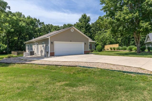 50 Saint Andrews Drive, Bella Vista, AR 72715