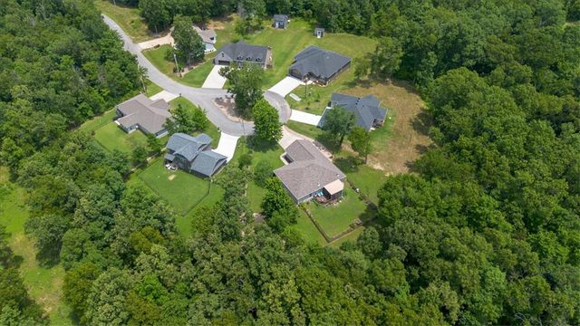 50 Saint Andrews Drive, Bella Vista, AR 72715
