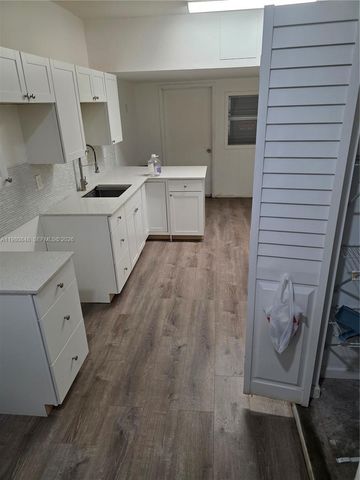 600 NE 4th Ter, Florida City, FL 33034