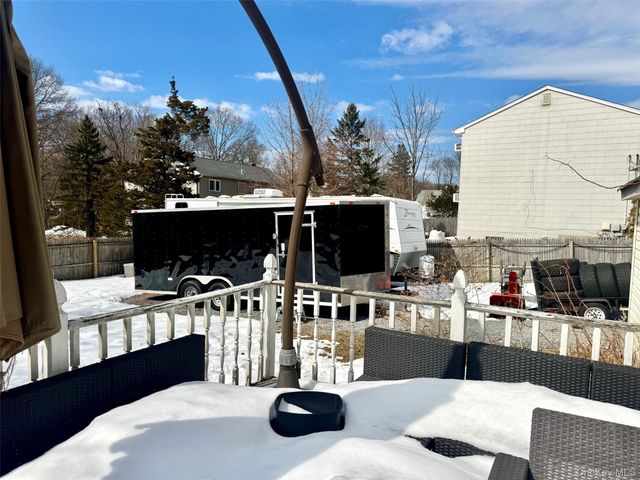 21 Cherry Street, East Northport, NY 11731