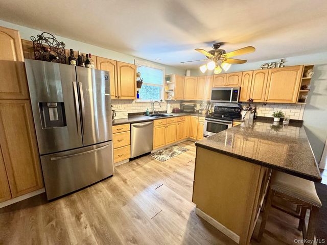 21 Cherry Street, East Northport, NY 11731