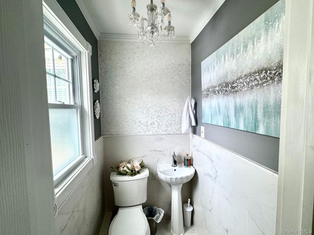 21 Cherry Street, East Northport, NY 11731