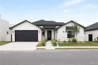 3505 E Noronha Drive, Edinburg, TX 78542