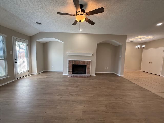 7722 Calypso Drive, Rowlett, TX 75088