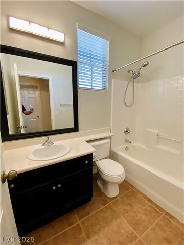 7621 Port Orchard Avenue, Las Vegas, NV 89113