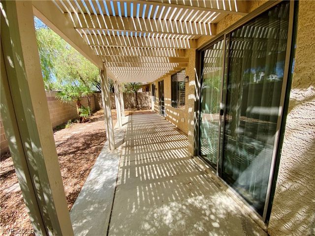 7621 Port Orchard Avenue, Las Vegas, NV 89113