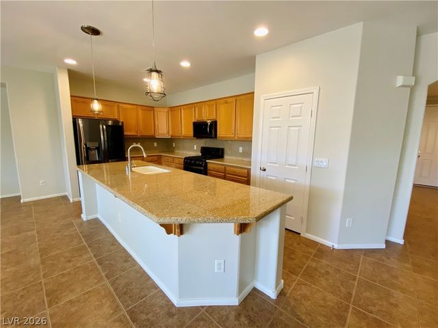 7621 Port Orchard Avenue, Las Vegas, NV 89113